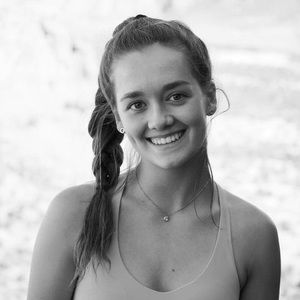 Meet your Posher, Alexia